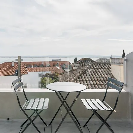 My Lx Flat Castle Alfama Apartments Lisbon Exterior photo